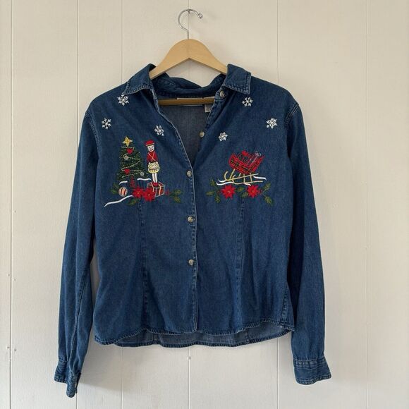 Cabin Creek Womens Denim Button Shirt Embroidered Nutcracker Christmas Large - Picture 2 of 10